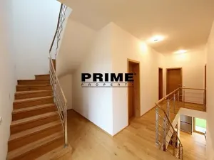 Pronájem rodinného domu, Praha - Řepy, U Lesoparku, 408 m2
