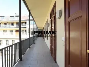 Pronájem kanceláře, Praha - Smíchov, Štefánikova, 63 m2