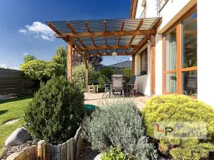 Prodej rodinného domu, Dubany, 129 m2