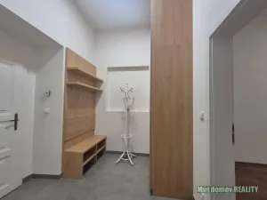 Pronájem bytu 2+1, Praha - Nové Město, Pštrossova, 75 m2