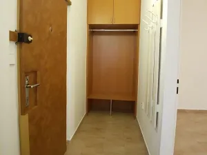 Pronájem bytu 1+kk, Praha - Stodůlky, Sluneční náměstí, 32 m2