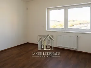 Pronájem bytu 2+kk, Praha - Kamýk, Zimova, 57 m2