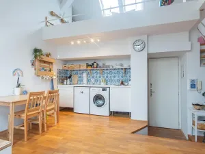 Pronájem bytu 2+kk, Praha - Holešovice, Kamenická, 50 m2