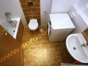 Pronájem bytu 1+kk, Praha - Košíře, Pod Kavalírkou, 35 m2