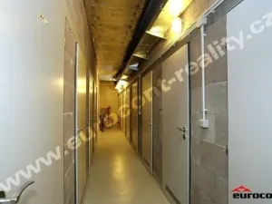 Pronájem bytu 1+kk, Praha - Košíře, Pod Kavalírkou, 35 m2