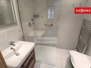 Pronájem bytu 2+1, Zlín - Malenovice, Tyršova, 55 m2