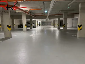 Prodej bytu 1+kk, Praha, Honzíkova, 29 m2