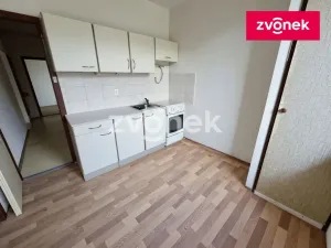 Prodej bytu 3+1, Zlín, Okružní, 82 m2