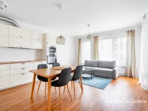 Pronájem bytu 3+kk, Praha - Hloubětín, Waltariho, 75 m2