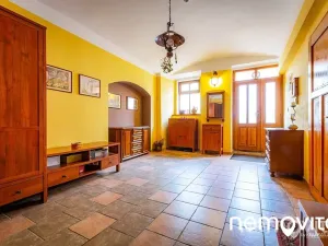 Prodej rodinného domu, Krupka, Husitská, 280 m2