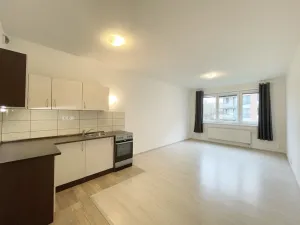 Pronájem bytu 1+kk, Olomouc - Řepčín, Edvarda Beneše, 33 m2