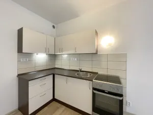 Pronájem bytu 1+kk, Olomouc - Řepčín, Edvarda Beneše, 33 m2