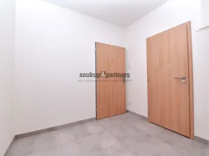 Pronájem bytu 2+kk, Praha - Hlubočepy, Fabiánové, 48 m2