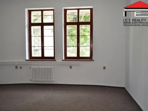 Pronájem kanceláře, Ostrava, Nivnická, 159 m2