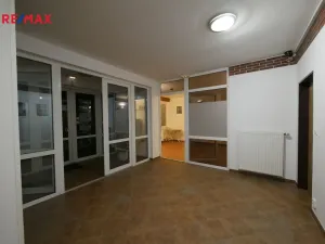 Pronájem kanceláře, Lety, Pražská, 23 m2