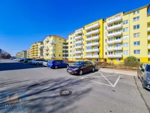 Pronájem bytu 2+kk, Praha - Horní Měcholupy, Boloňská, 64 m2