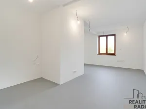 Prodej bytu 1+kk, Ostrava - Moravská Ostrava, Bachmačská, 45 m2