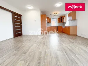 Pronájem bytu 4+kk, Zlín, Nad Ovčírnou III, 87 m2