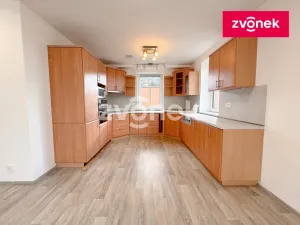 Pronájem bytu 4+kk, Zlín, Nad Ovčírnou III, 87 m2