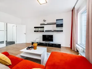 Prodej bytu 2+kk, Praha - Hlubočepy, Silurská, 64 m2