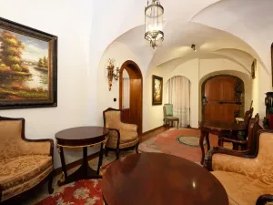 Pronájem obchodního prostoru, Praha - Malá Strana, Maltézské náměstí, 71 m2