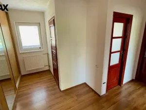 Pronájem obchodního prostoru, Pelhřimov, U Elektrárny, 210 m2