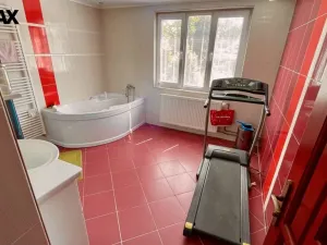 Pronájem obchodního prostoru, Pelhřimov, U Elektrárny, 210 m2