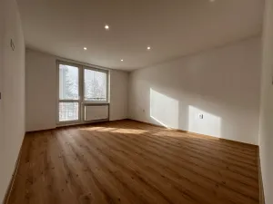 Prodej bytu 3+kk, Předhradí, 66 m2