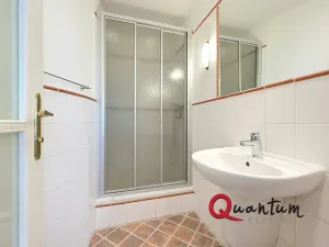 Pronájem kanceláře, Praha - Hradčany, Loretánské náměstí, 18 m2