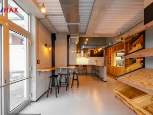 Pronájem restaurace, Praha - Stodůlky, Tlumačovská, 365 m2