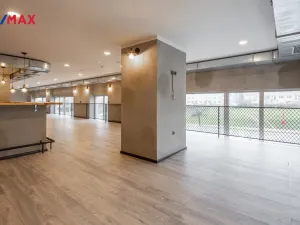 Pronájem restaurace, Praha - Stodůlky, Tlumačovská, 365 m2