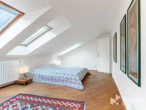 Pronájem bytu 3+1, Praha - Nové Město, Odborů, 96 m2