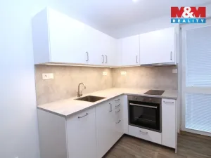 Pronájem bytu 2+kk, Měšice, Revoluční, 45 m2