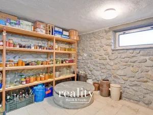 Prodej rodinného domu, Hodonice, 480 m2