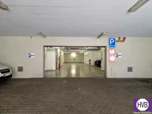 Prodej bytu 1+kk, Praha, Plzeňská, 35 m2