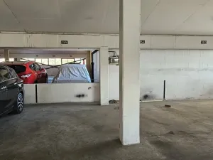 Pronájem garážového stání, Brno, Voroněžská, 13 m2