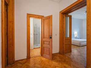 Pronájem bytu 5+1, Praha - Vinohrady, Ibsenova, 173 m2