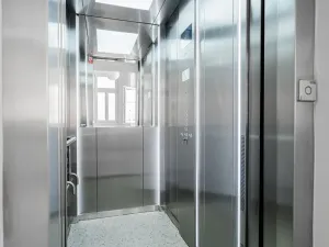 Pronájem bytu 2+kk, Praha - Nové Město, Václavské náměstí, 79 m2