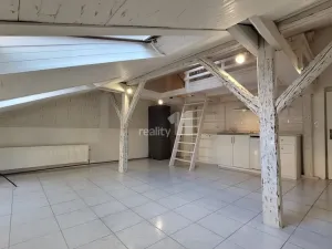 Pronájem bytu 1+kk, Kolín - Kolín I, Zámecká, 43 m2