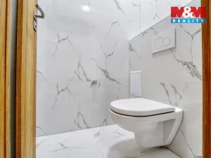 Pronájem bytu 2+kk, Plzeň - Jižní Předměstí, Husova, 43 m2