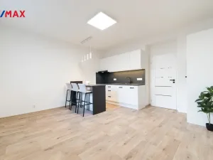 Pronájem bytu 3+kk, Příbram - Příbram VII, náměstí 17. listopadu, 61 m2