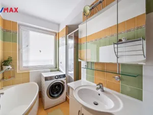 Prodej bytu 3+1, Vysoká nad Labem, 83 m2