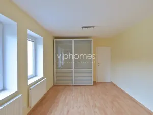 Pronájem vily, Horoměřice, Za Dvorem, 330 m2