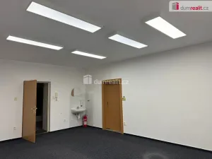 Pronájem komerční nemovitosti, Vítkov, náměstí Jana Zajíce, 31 m2