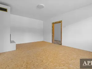 Prodej rodinného domu, Lopeník, 123 m2