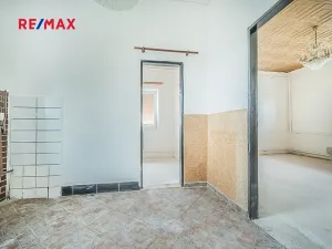 Prodej rodinného domu, Praha - Dolní Počernice, Listopadová, 302 m2