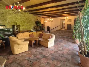 Prodej rodinného domu, Janůvky, 457 m2