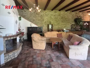 Prodej rodinného domu, Janůvky, 457 m2