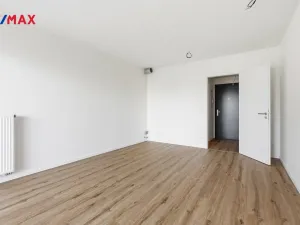 Prodej bytu 1+kk, Kladno - Dubí, Ke křížku, 31 m2