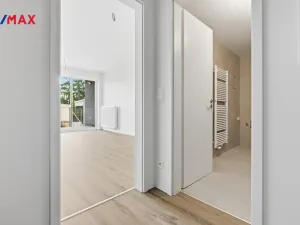 Prodej bytu 1+kk, Kladno - Dubí, Ke křížku, 31 m2